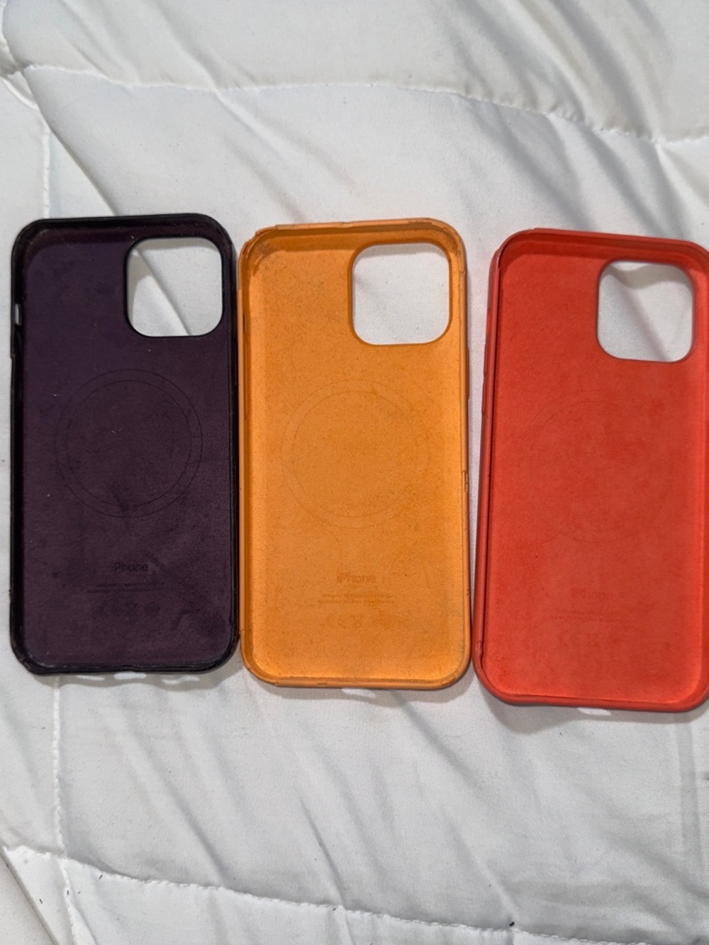 Authentic Apple iPhone 13 Pro Max cases (bundle) - Picture 5 of 13